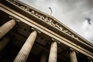 dramatic front facade of courthouse representing statute of limitations in louisiana